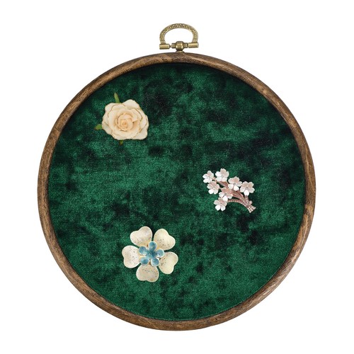 Wall hanging brooch jewelry - hanging,